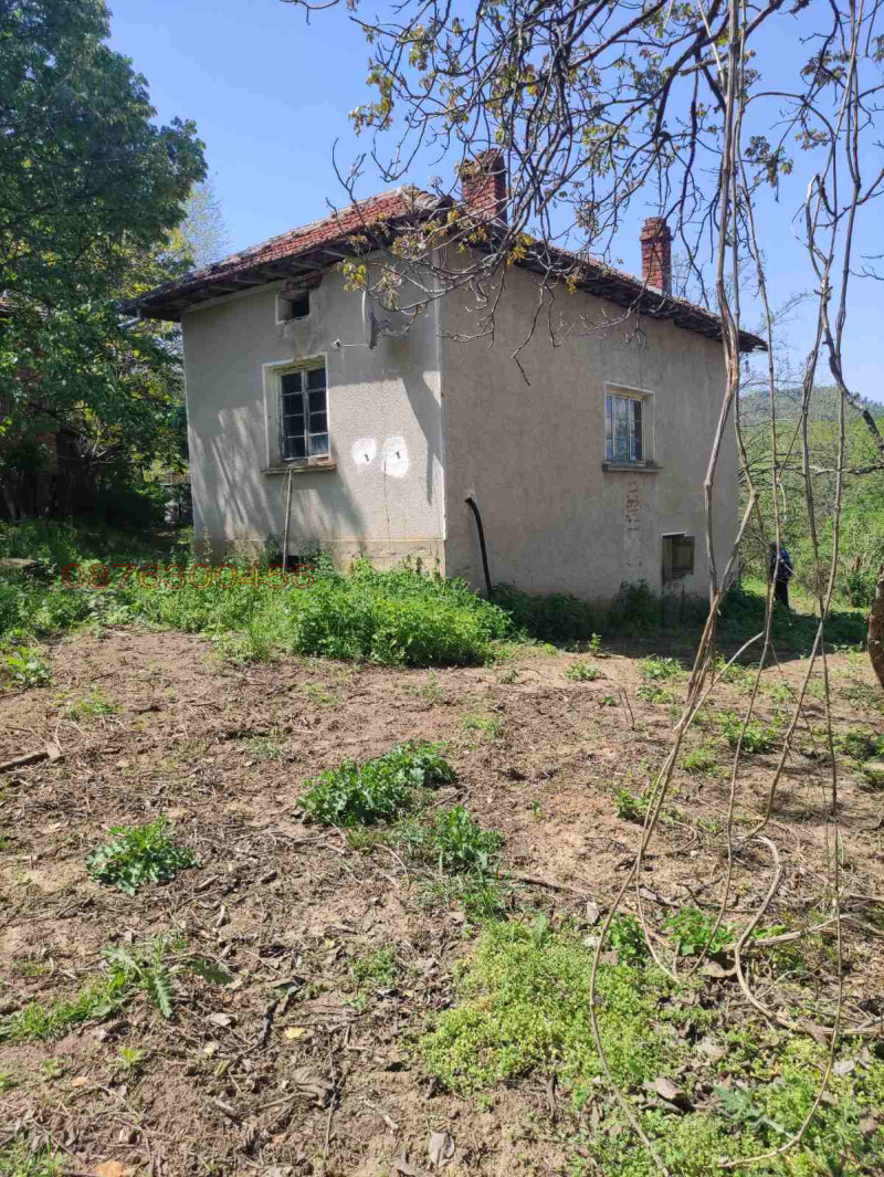 Til salgs  Villa region Lovech , Goljama Sjeljazna , 1400 kvm | 67501043 - bilde [6]
