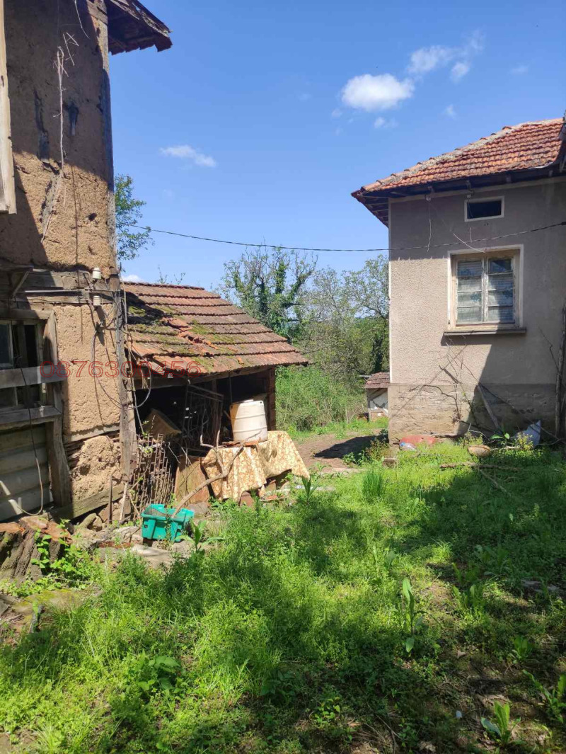 Til salgs  Villa region Lovech , Goljama Sjeljazna , 1400 kvm | 67501043 - bilde [3]