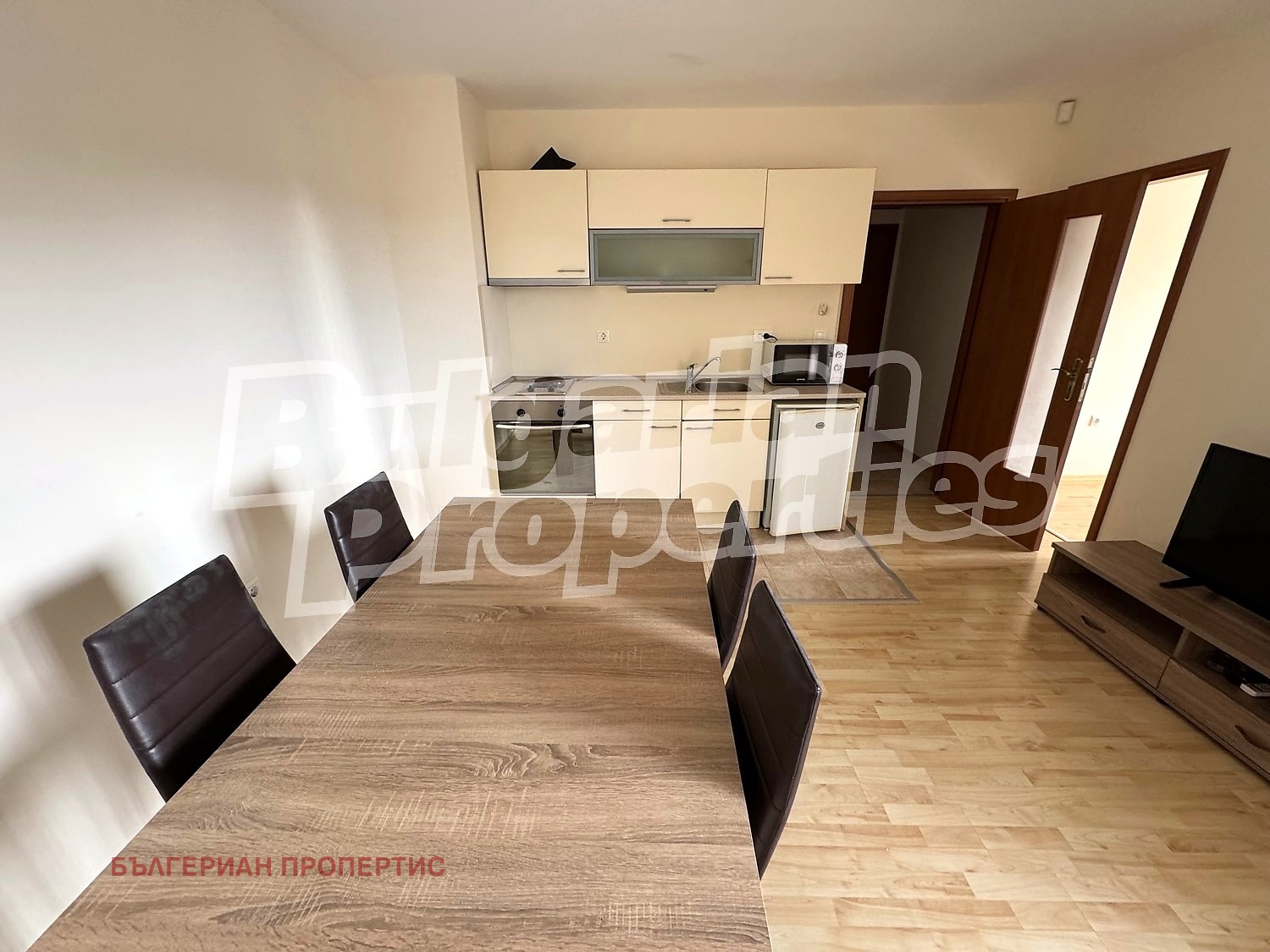 Продава 3-СТАЕН, гр. Каварна, област Добрич, снимка 2 - Апартаменти - 53794894
