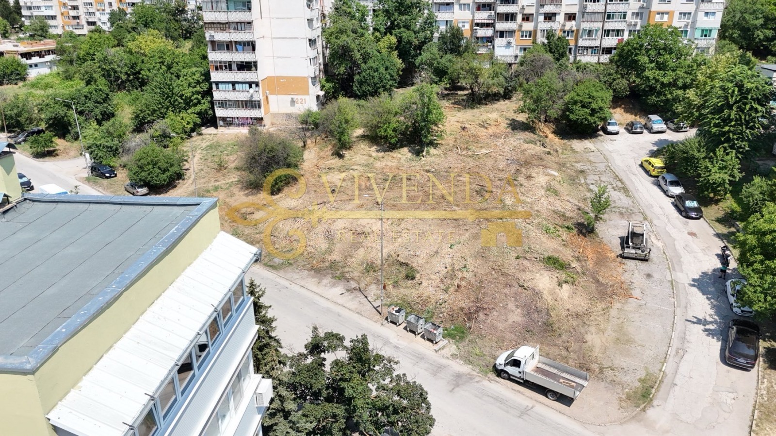 Продава ГАРАЖ, ПАРКОМЯСТО, гр. Плевен, Дружба 2, снимка 5 - Гаражи и паркоместа - 55407277