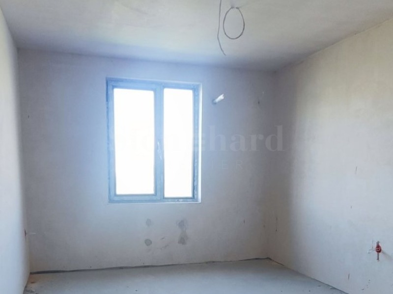 Продава 1-СТАЕН в град Бургас, Сарафово - 31 кв.м / 55 000 € » 107 570.65 лв., СТОУНХАРД ПРЕМИЪР В СТРАНАТА И ЧУЖБИНА