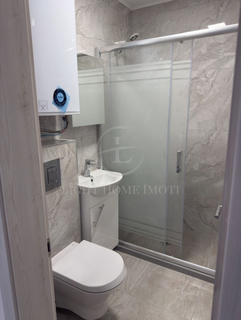 For Sale  1 bedroom Plovdiv , Yuzhen , 68 sq.m | 60007719 - image [7]