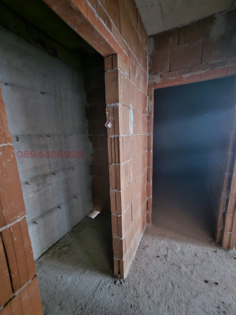 Продава  3-стаен град София , Левски В , 95 кв.м | 97059384 - изображение [8]