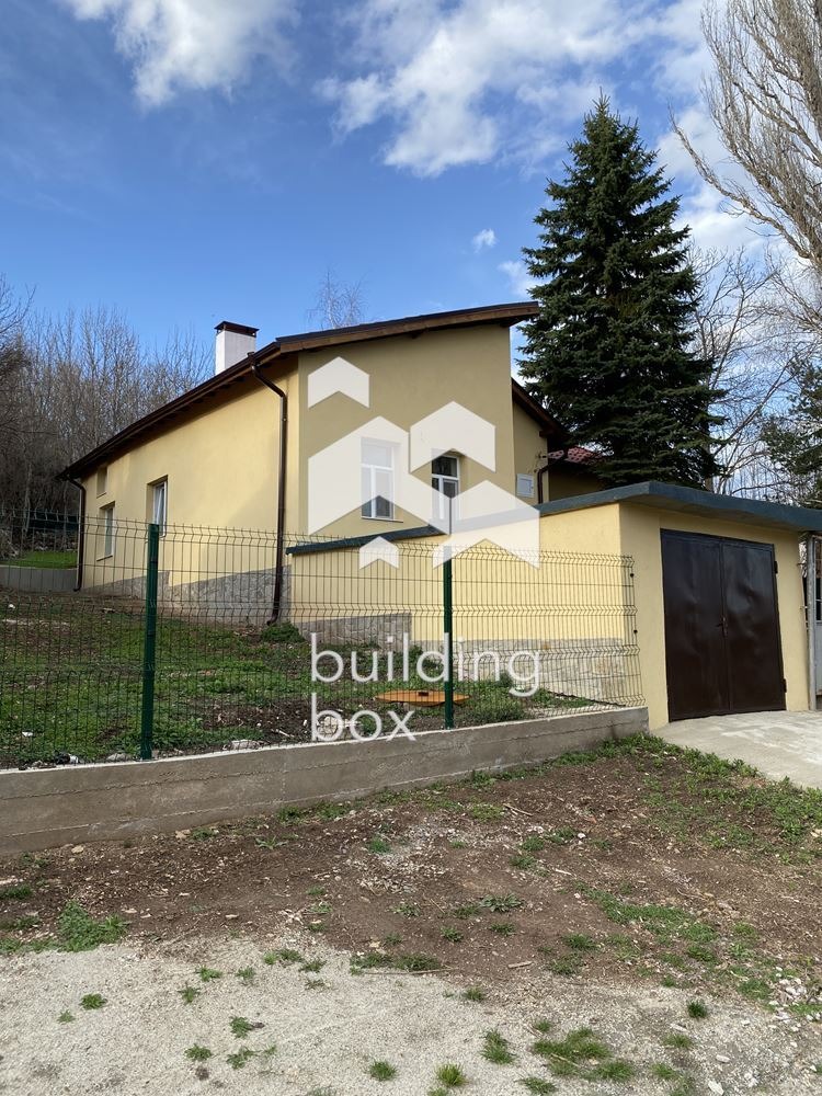 Na sprzedaż  Dom region Sofia , Rajanowci , 120 mkw | 82585883