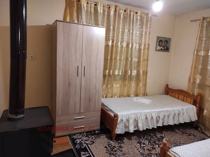 Продава КЪЩА, с. Крупник, област Благоевград, снимка 4 - Къщи - 52254213