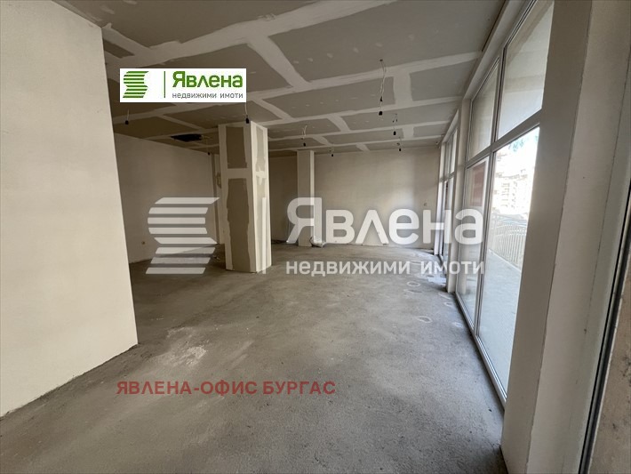 En venta  Comercio Burgas , Meden rudnik - zona A , 68 metros cuadrados | 21918144 - imagen [3]