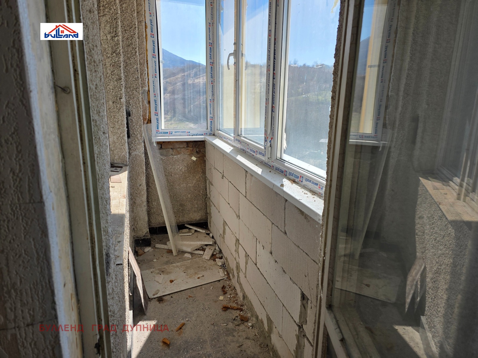 Продава 2-СТАЕН, гр. Дупница, област Кюстендил, снимка 2 - Апартаменти - 53642286