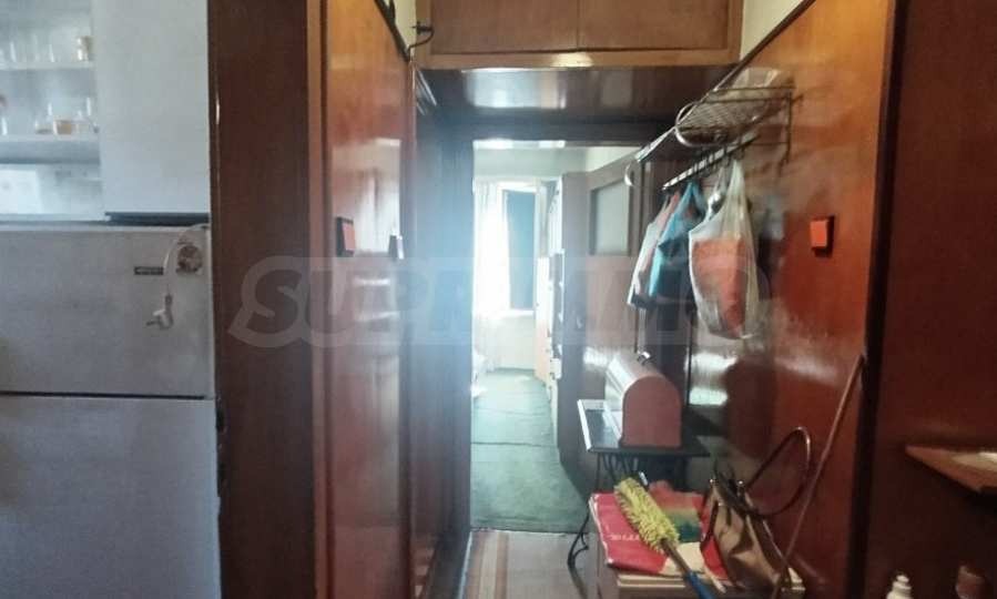 Продава 3-СТАЕН, гр. Велико Търново, Център, снимка 7 - Апартаменти - 53824185