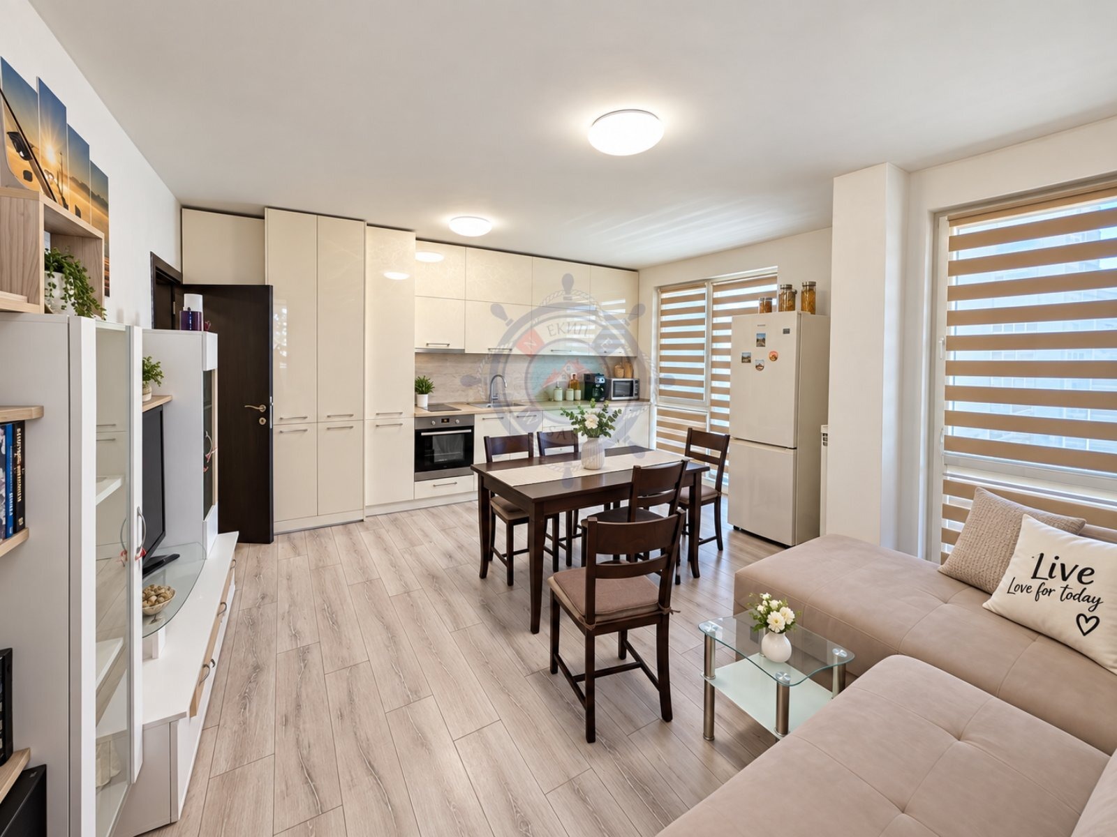 Продава 3-СТАЕН, гр. Варна, Младост 1, снимка 4 - Апартаменти - 56128252