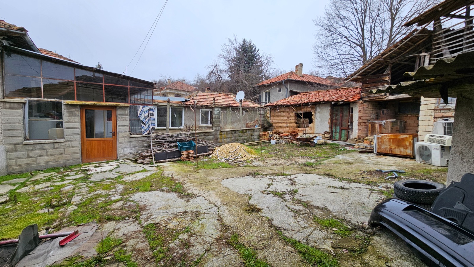 Продава КЪЩА, с. Пороище, област Разград, снимка 2 - Къщи - 54413135