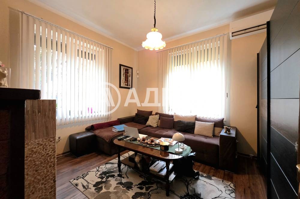 Продава КЪЩА, гр. София, Медицинска академия, снимка 5 - Къщи - 54847356
