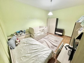 2 Schlafzimmer Izgrew, Plowdiw 6