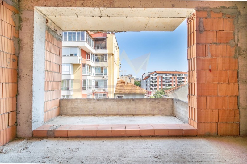 Продава 1-СТАЕН, гр. Варна, Цветен квартал, снимка 4 - Апартаменти - 52301077