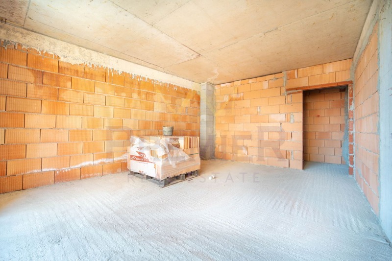 Продава 1-СТАЕН, гр. Варна, Цветен квартал, снимка 3 - Апартаменти - 52301077