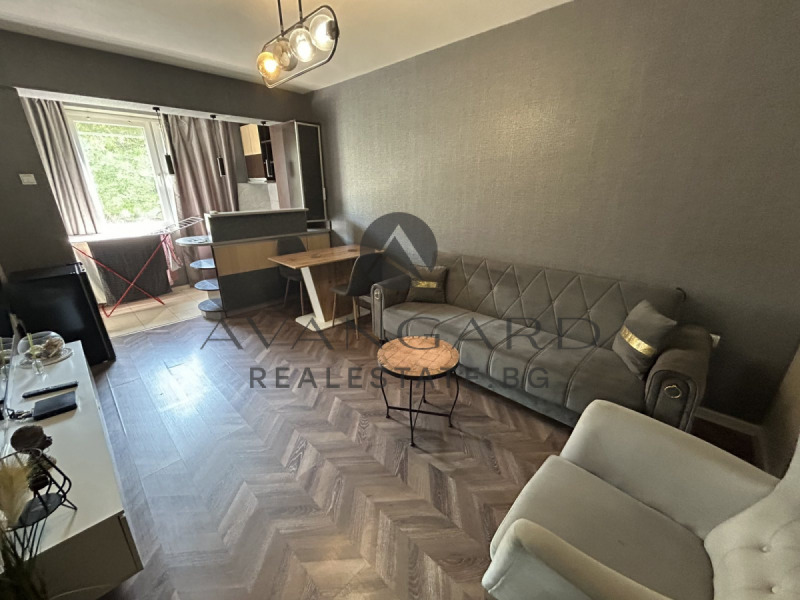 Eladó  1 hálószoba Plovdiv , Karsijaka , 50 négyzetméter | 21353241