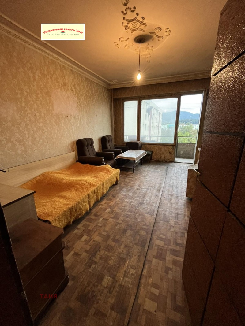 Eladó  2 hálószobás Pernik , Humni dol , 76 négyzetméter | 45615239