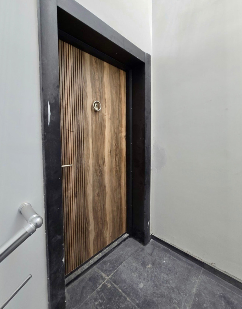 Продава 3-СТАЕН, гр. София, Левски В, снимка 2 - Апартаменти - 52452384