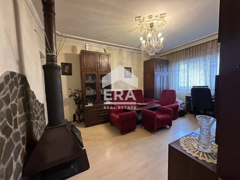 Продава 3-СТАЕН, гр. Хасково, Любен Каравелов, снимка 3 - Апартаменти - 52692764