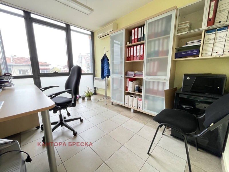 À venda  Escritório Plovdiv , Maracha , 101 m² | 76990668 - imagem [11]