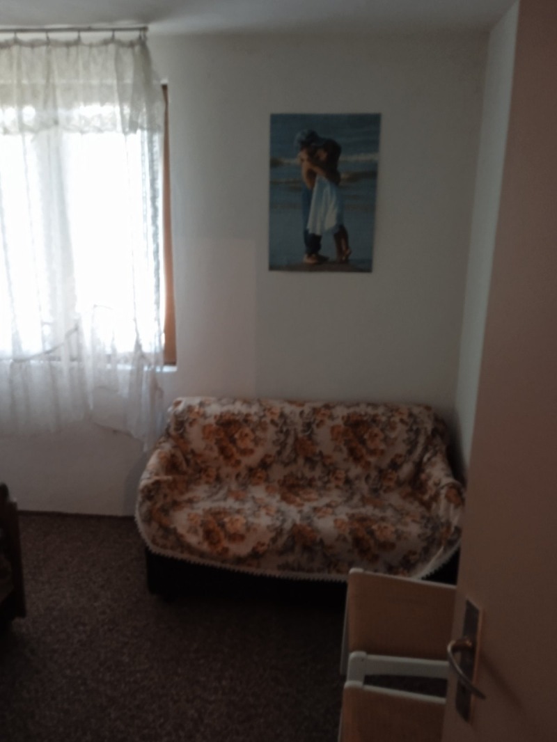 Продава ЕТАЖ ОТ КЪЩА, гр. Самоков, област София област, снимка 9 - Етаж от къща - 52786397