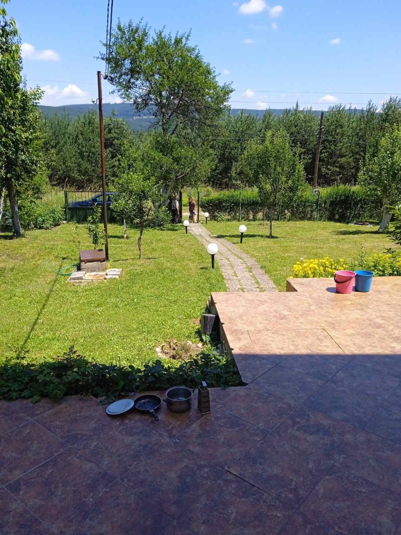 Продава ЕТАЖ ОТ КЪЩА, гр. Самоков, област София област, снимка 3 - Етаж от къща - 52786397