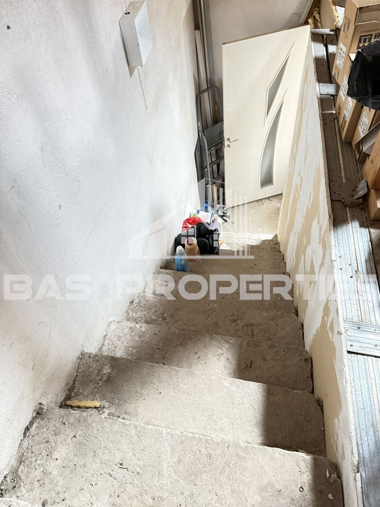 Продава КЪЩА, с. Драгичево, област Перник, снимка 15 - Къщи - 53316629