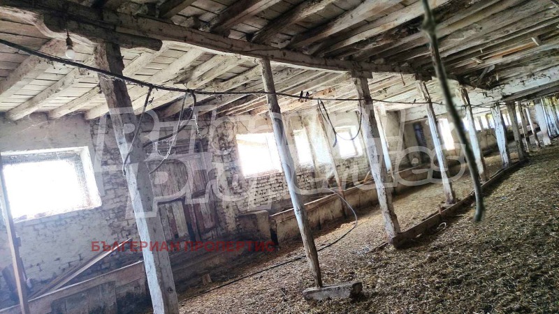 Продава  Пром. помещение област Стара Загора , с. Гита , 1600 кв.м | 87024551 - изображение [6]