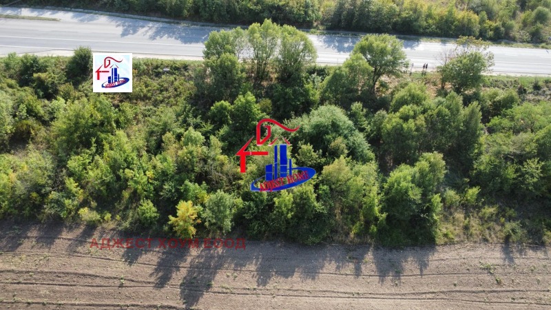 Na prodej  Spiknutí Šumen , 5-ti polk , 7160 m2 | 30752778 - obraz [4]