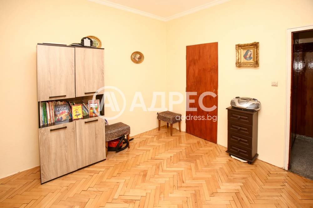 Продава 2-СТАЕН, гр. София, Борово, снимка 2 - Апартаменти - 53629489