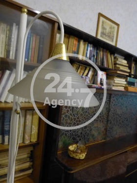 Продажба на етажи от къща в град Варна - изображение 9 