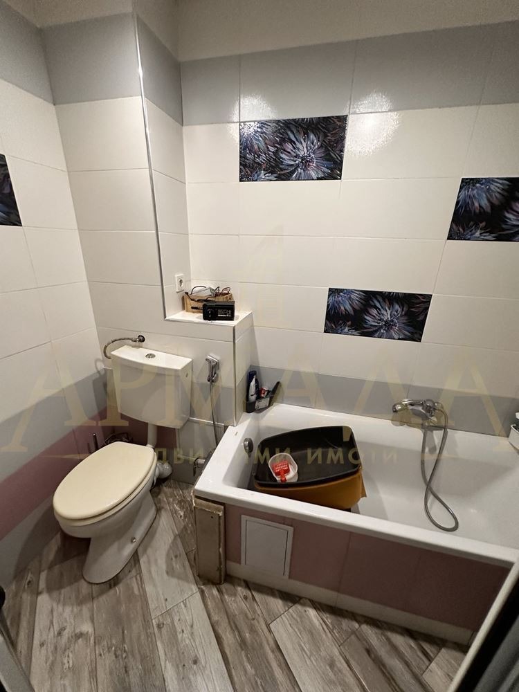 De vânzare  1 dormitor Plovdiv , Gagarin , 60 mp | 88651464 - imagine [8]
