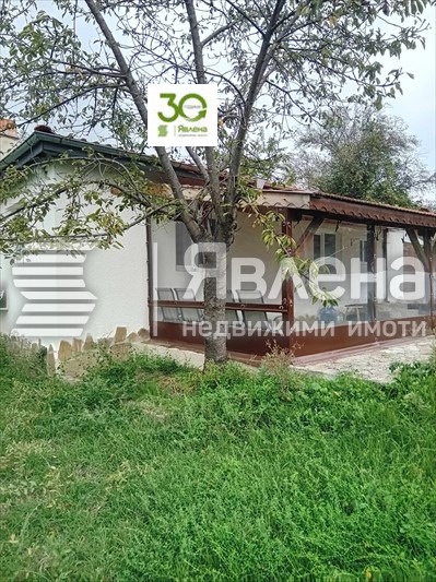 Продава КЪЩА, с. Аврен, област Варна, снимка 16 - Къщи - 48762096