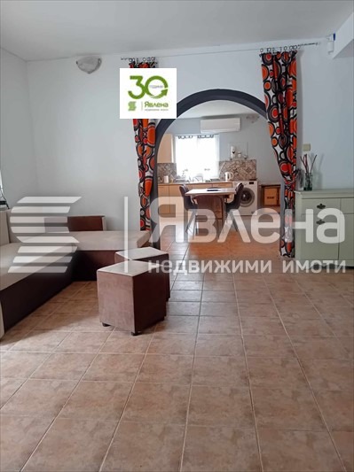 Продава КЪЩА, с. Аврен, област Варна, снимка 12 - Къщи - 48762096