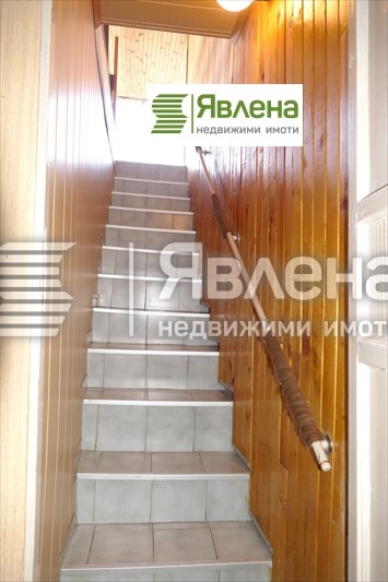 Продава КЪЩА, с. Извор, област София област, снимка 14 - Къщи - 49473281