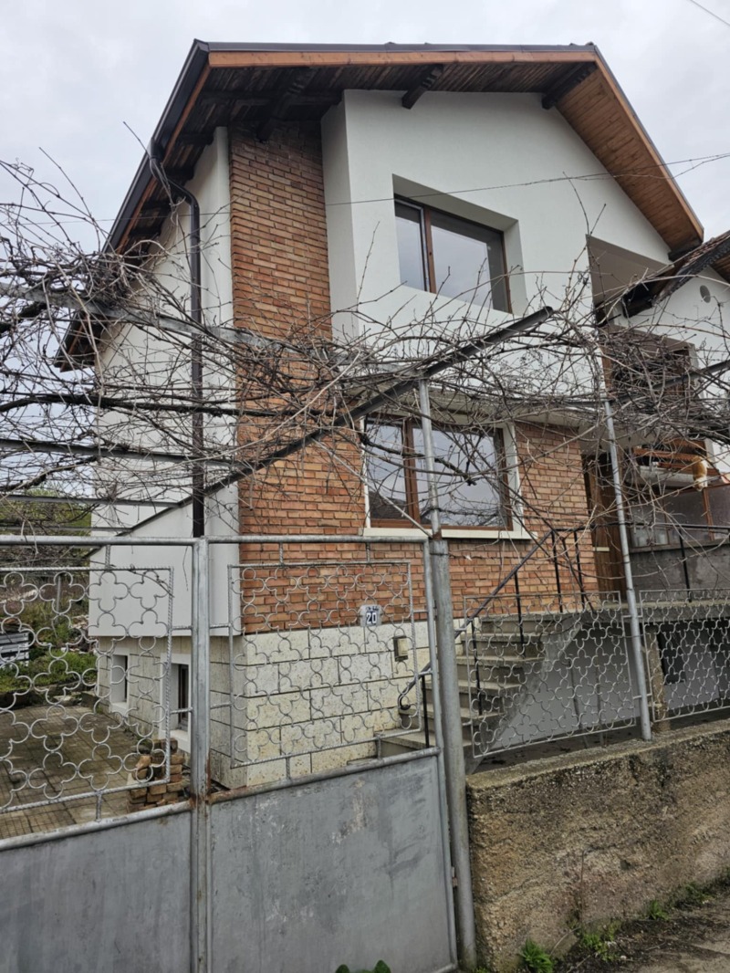 Προς πώληση  σπίτι περιοχή Στάρα Ζαγόρα , Ζμειοβο , 108 τ.μ | 52694647 - εικόνα [2]
