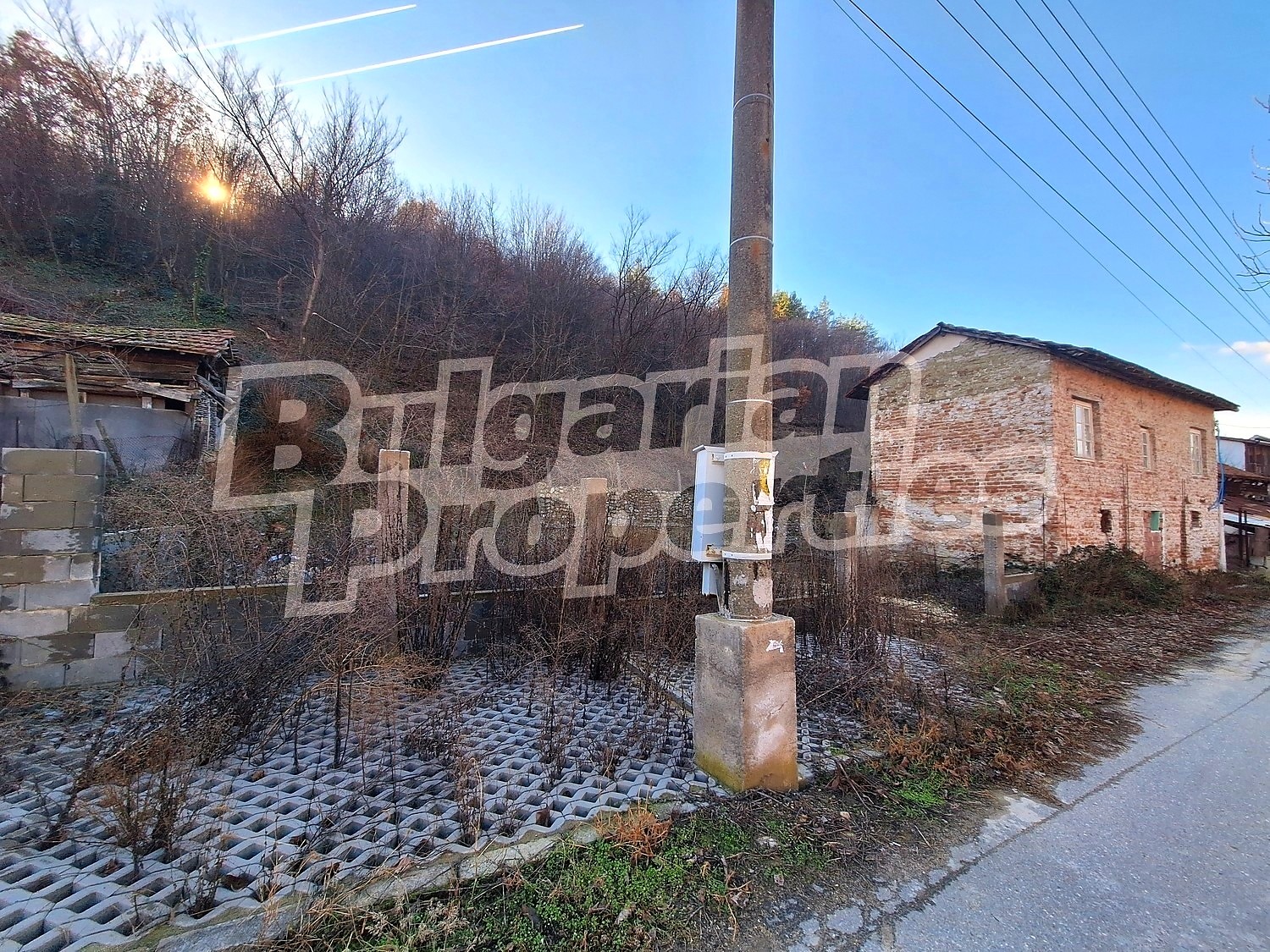 Продава КЪЩА, с. Усойка, област Кюстендил, снимка 2 - Къщи - 53106025