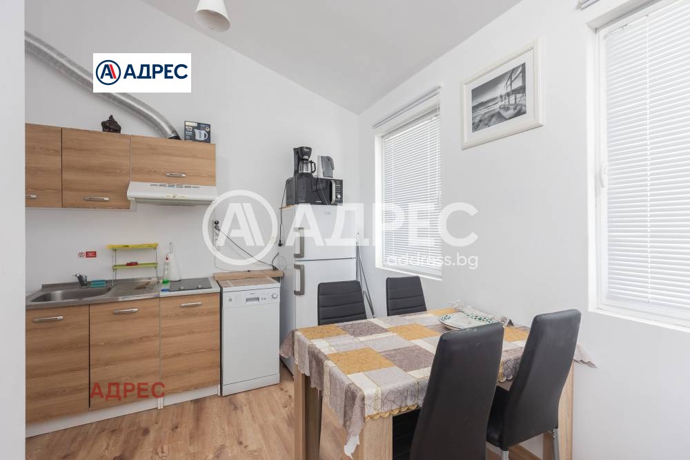 Продава КЪЩА, с. Рогачево, област Добрич, снимка 5 - Къщи - 53902335