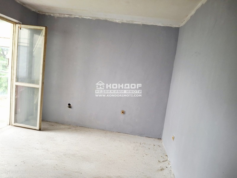 Продава  1-стаен, град Пловдив, Въстанически • 69 000 EUR • ID 45049412 — holmes.bg - [1] 