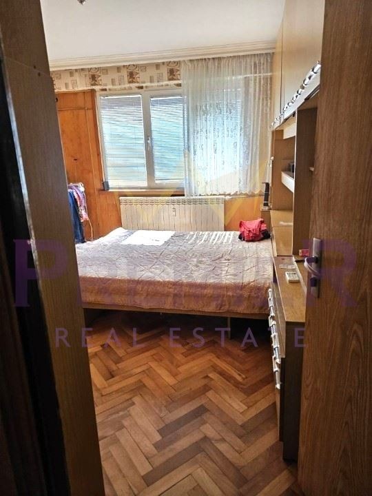 Zu verkaufen  2 Schlafzimmer Pernik , Proutschwane , 91 qm | 24824373 - Bild [7]