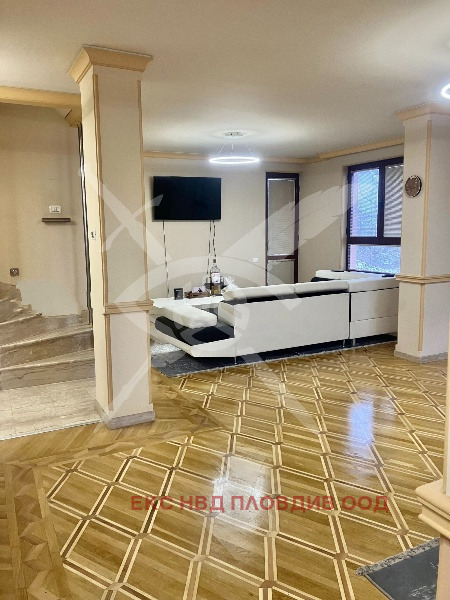 Продава МЕЗОНЕТ, гр. Пловдив, Съдийски, снимка 2 - Апартаменти - 53956241