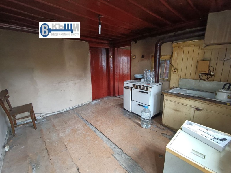 Продава КЪЩА, с. Драгижево, област Велико Търново, снимка 2 - Къщи - 53497607