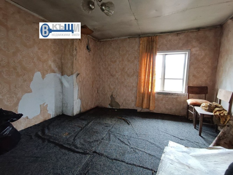 Продава КЪЩА, с. Драгижево, област Велико Търново, снимка 10 - Къщи - 53497607