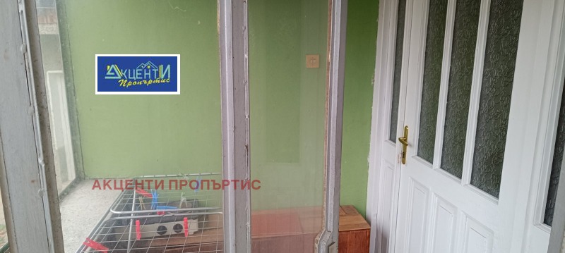 Продава КЪЩА, с. Петко Каравелово, област Велико Търново, снимка 10 - Къщи - 53532762