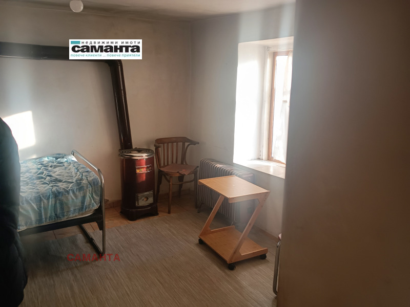 Продава КЪЩА, с. Златина, област Варна, снимка 8 - Къщи - 53577141