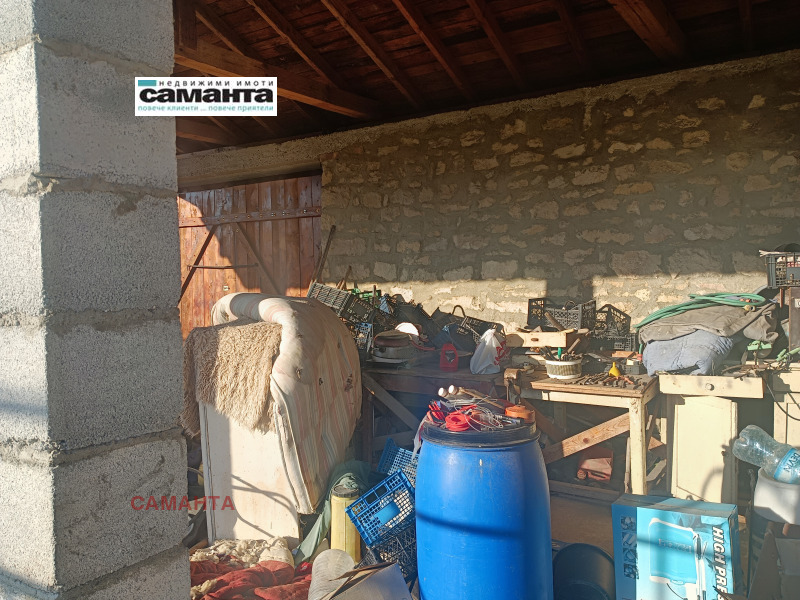 Продава КЪЩА, с. Златина, област Варна, снимка 9 - Къщи - 53577141