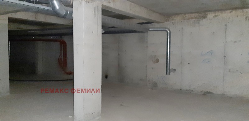 À venda  Гараж, Паркомясто Varna , Cveten kvartal , 330 m² | 79643318 - imagem [2]