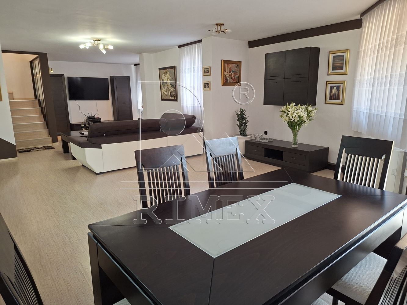 Продава КЪЩА, гр. Пловдив, Център, снимка 2 - Къщи - 54936202