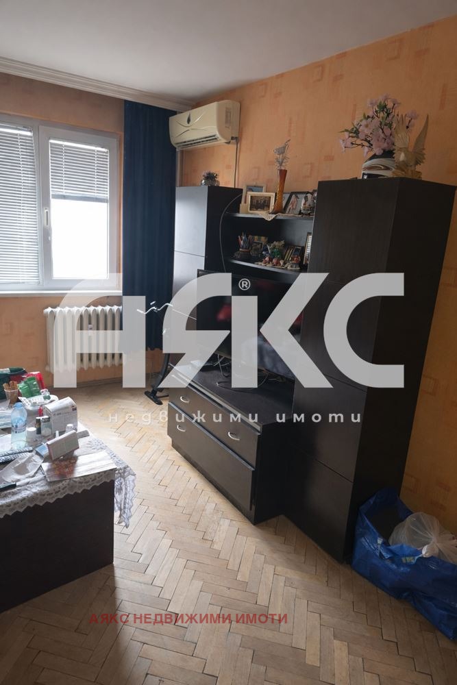 Продава 2-СТАЕН, гр. София, Връбница 1, снимка 2 - Апартаменти - 53291459