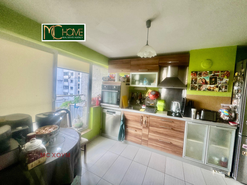 Na prodej  2 ložnice Sofia , Reduta , 95 m2 | 78489671 - obraz [3]