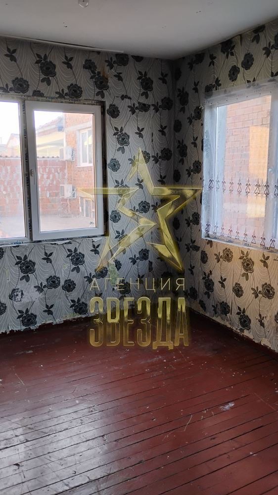 Продава КЪЩА, гр. Пловдив, Изгрев, снимка 6 - Къщи - 48604760